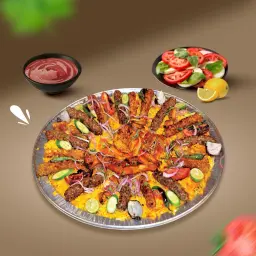 صينية دجاج مع مشويات
